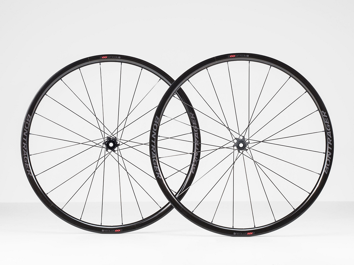 Bontrager Aeolus XXX 2 TLR Disc Clincher