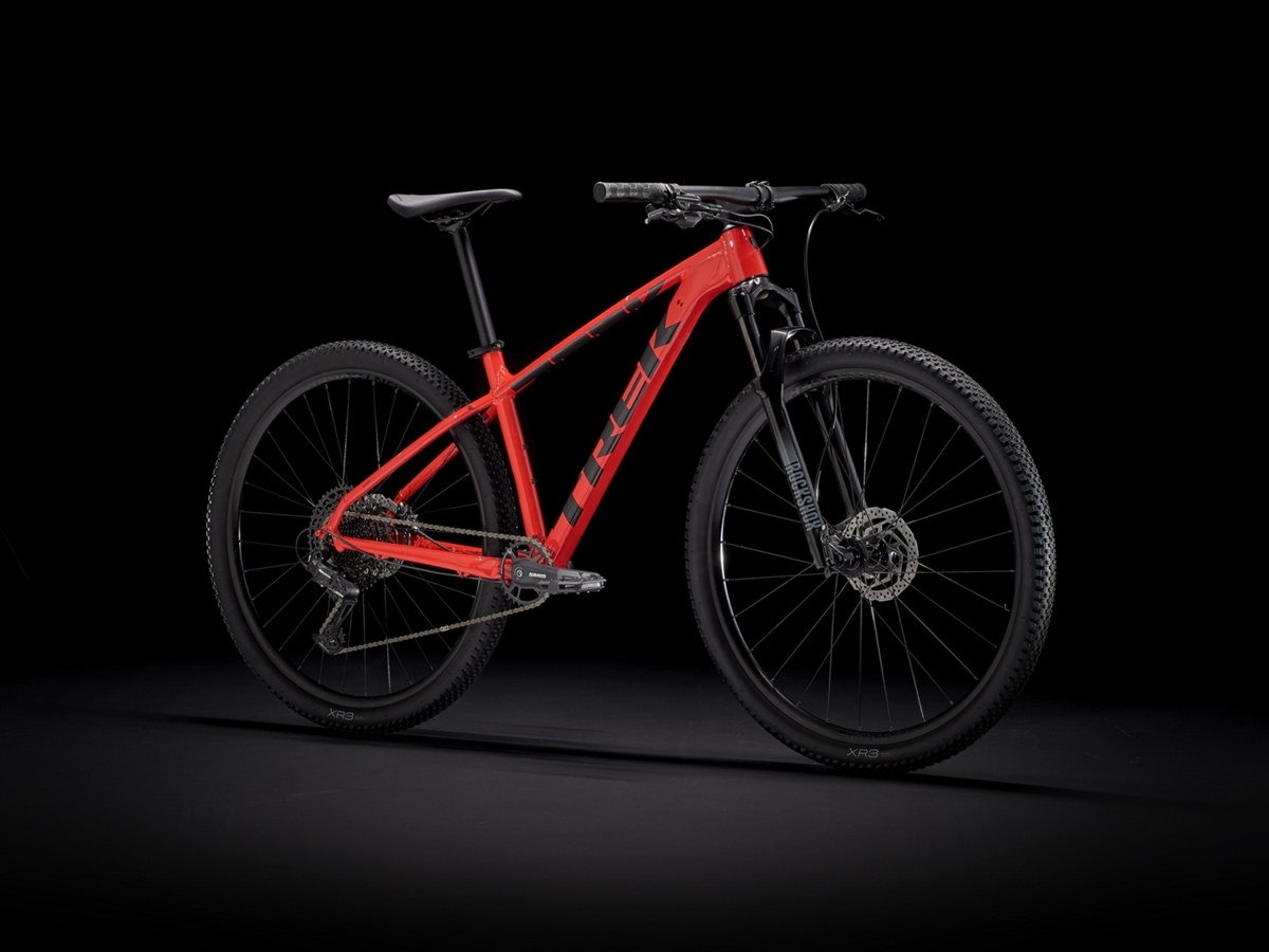 TREK – XCALIBER 8